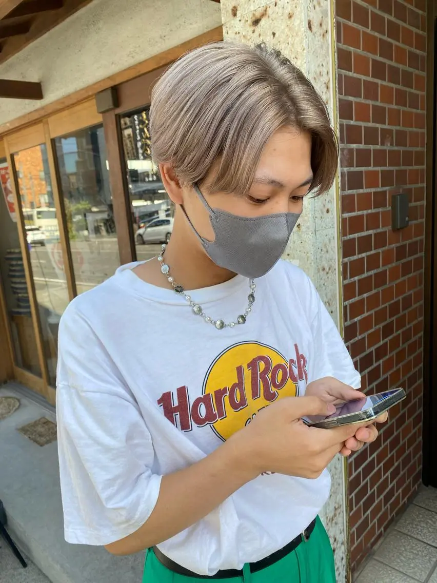 ショート カラー メンズ メンズブリーチ ベージュカラー ブリーチ ホワイトベージュ ハイトーン/メンズ 水野翔太のヘアスタイル