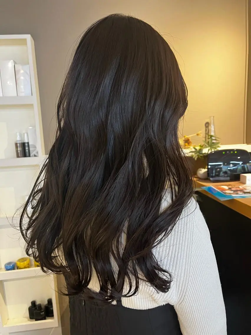 ロング カラー ヘアアレンジ キッズ ネイル マツエク・マツパ アイブロウ 透明感カラー🤎 ゆりのヘアスタイル