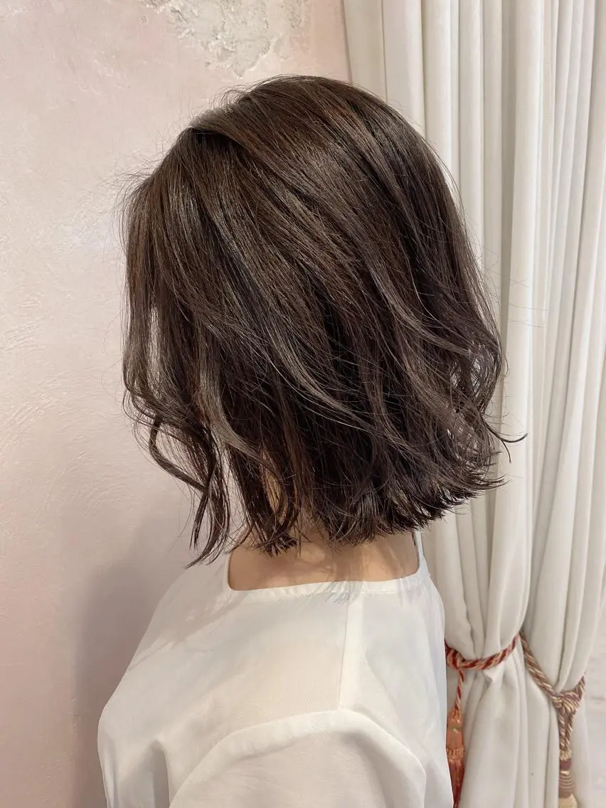 ミディアム ブリーチなしダブル カラー縮毛矯正　下野のヘアスタイル