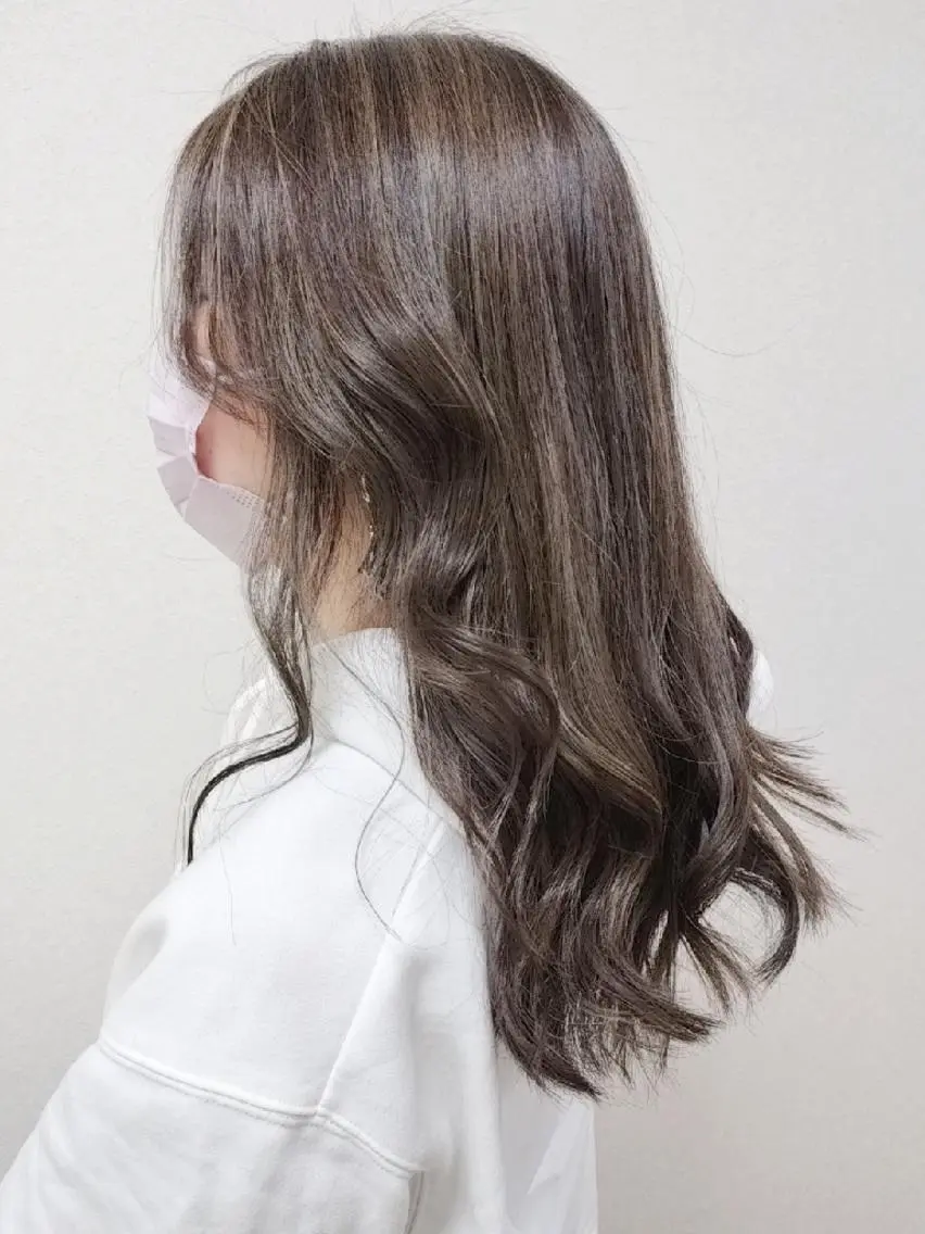 ロング カラー ハイライトカラー ハイライト 【名古屋】モデル募集 arisaのヘアスタイル