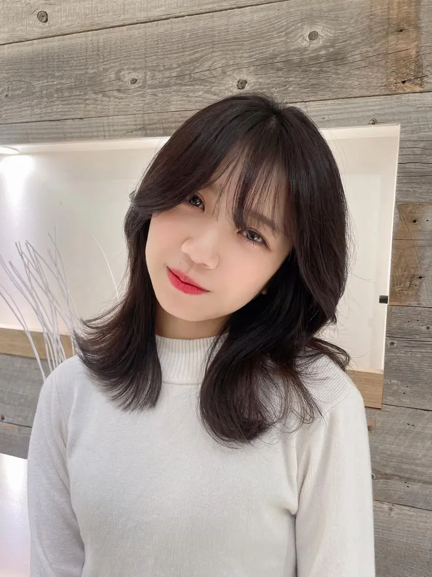 ミディアム くびれヘア HIBIKI/原宿 ハッシュカット🪄のヘアスタイル