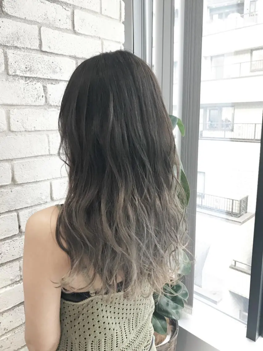 ロング カラー パーマ ヘアアレンジ メンズ キッズ ネイル マツエク・マツパ アディクシーカラー グラデーションカラー グラデーション ヘアカラー バレイヤージュ/ 髪質改善/渡邉悟🌱のヘアスタイル