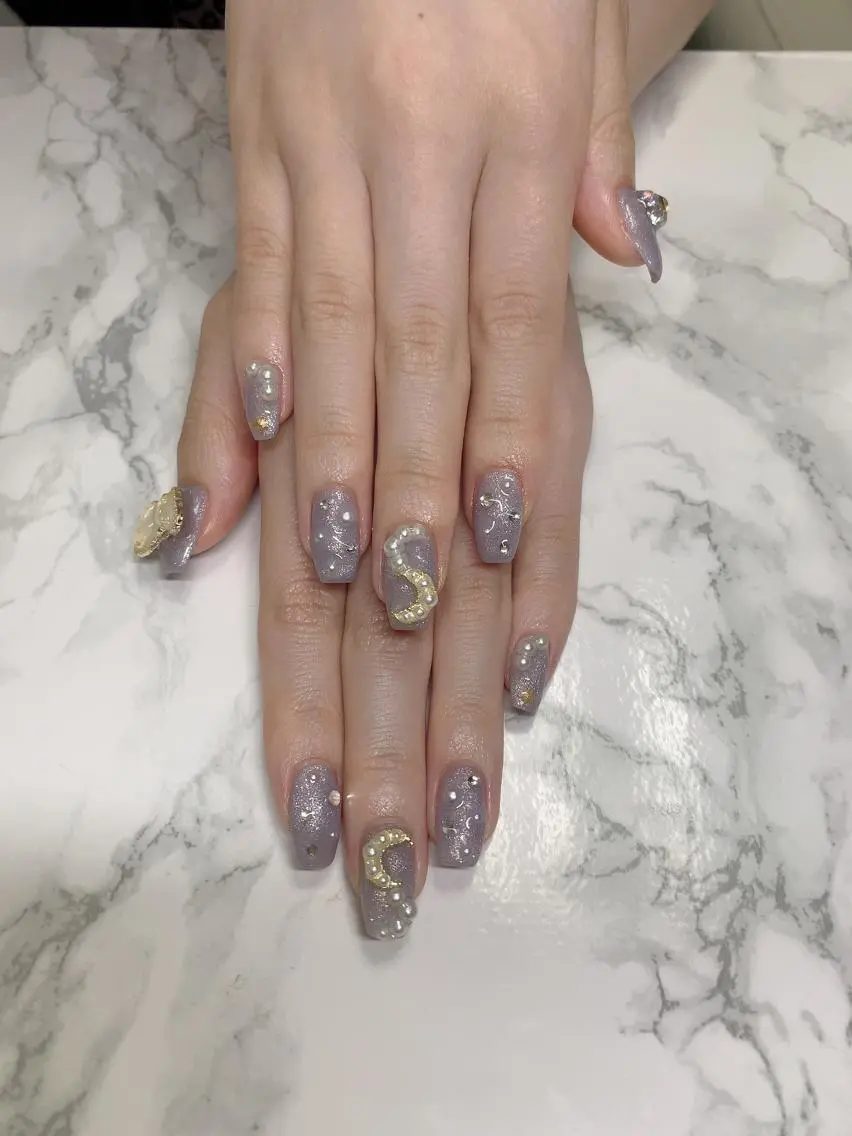ネイル ハンドネイル はな💎ネイル ワンホン、長さ出しのネイルデザイン