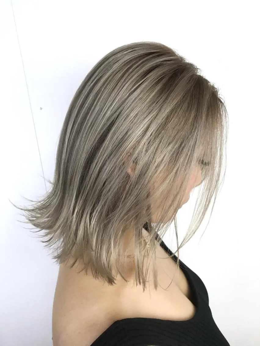 ショート ヘアカラー ブリーチカラー☆ 再生トリートメントのヘアスタイル