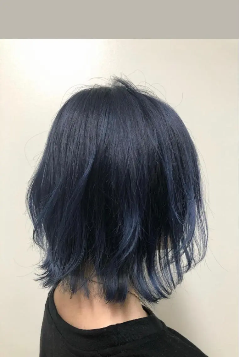 ショート カラー 伊藤 舜斗のヘアスタイル