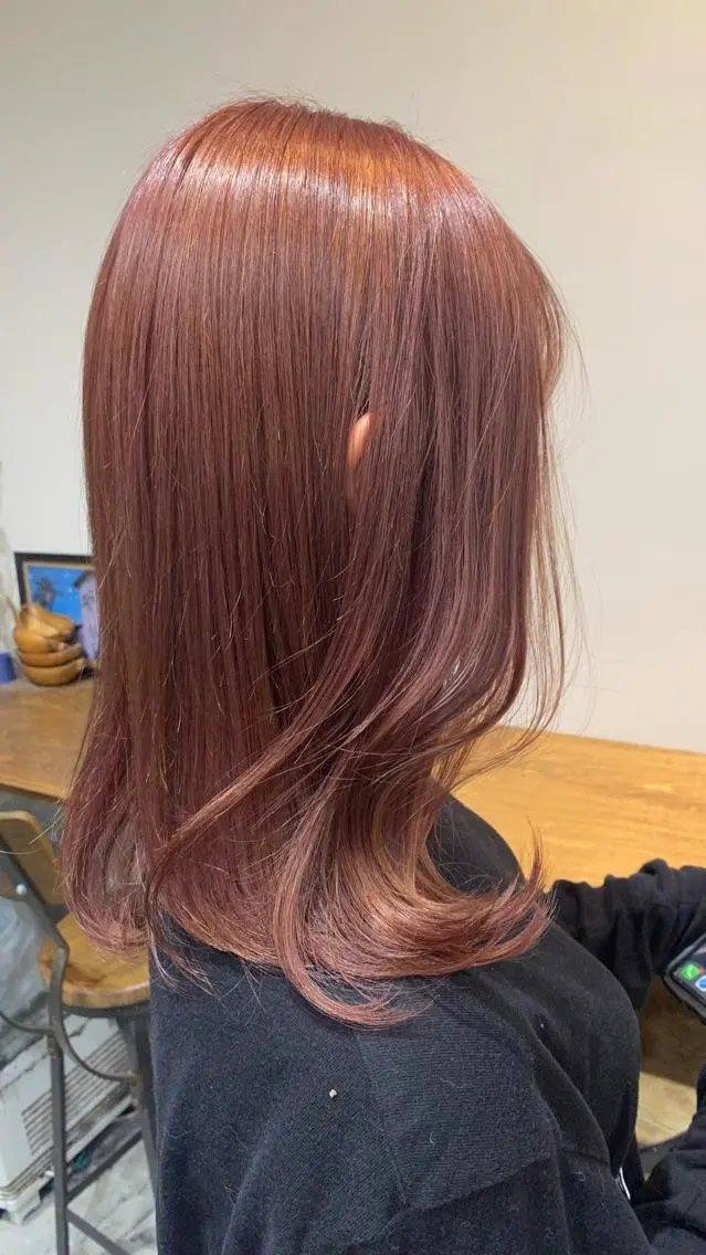 ミディアム KAREN🕊️ 大宮美容室のヘアスタイル