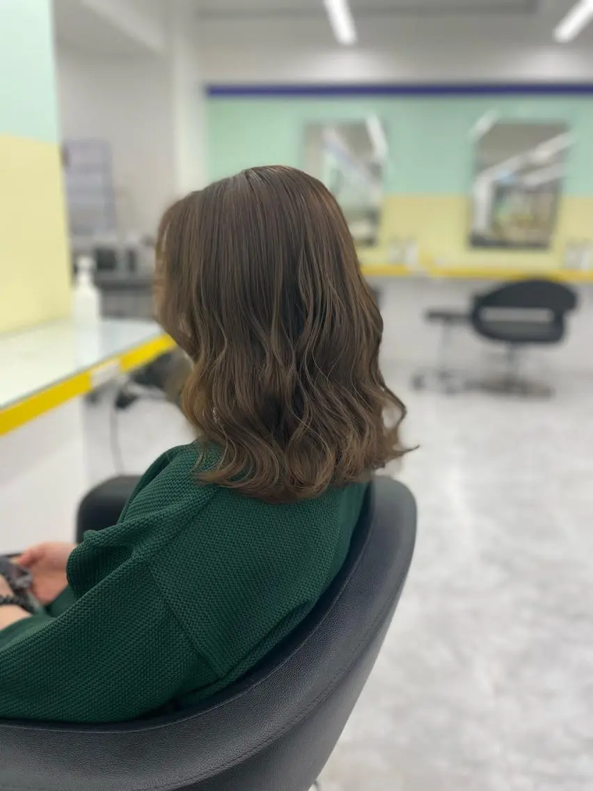 ミディアム カラー ヘアアレンジ ヘアカラー トリートメント ヘッドスパ ヘアセット 【透明感×レイヤー】 🍃RIKU🍃のヘアスタイル