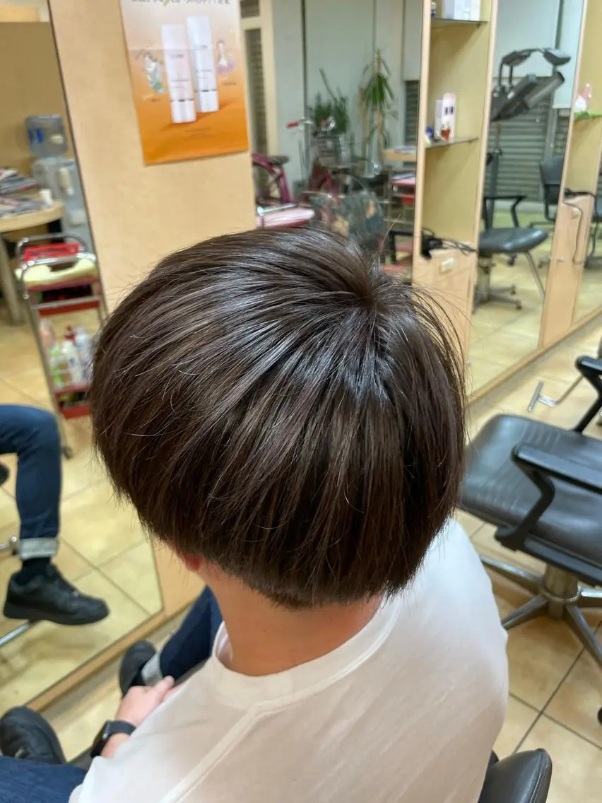 ショート ハイライト 山本 貴之のヘアスタイル