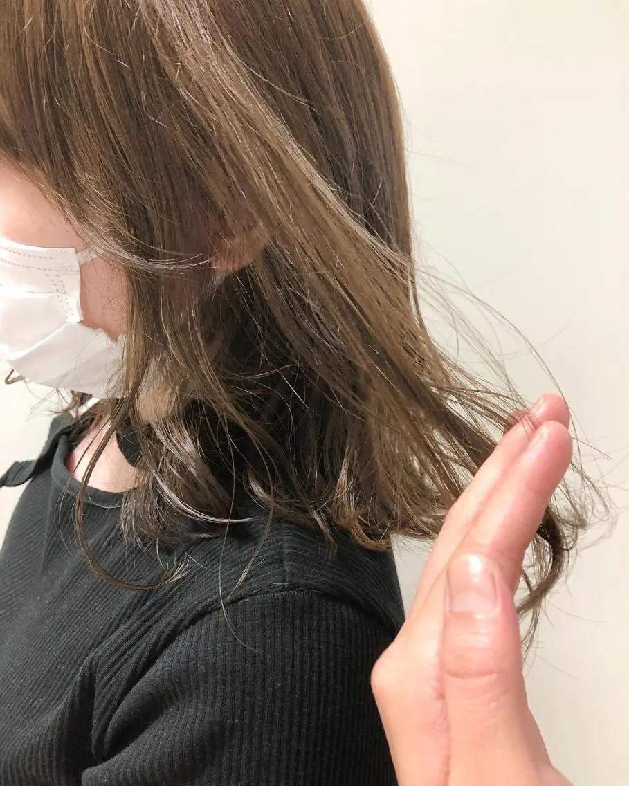 ミディアム カラー ヘアアレンジ ベージュカラー ブリーチ ブリーチなしカラー カット ヘアカラー トリートメント メンズ特化✂️栗原 侑也のヘアスタイル