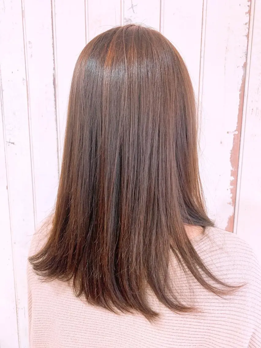 ミディアム カラー 💛艶カラー髪質改善 💛MIYUのヘアスタイル