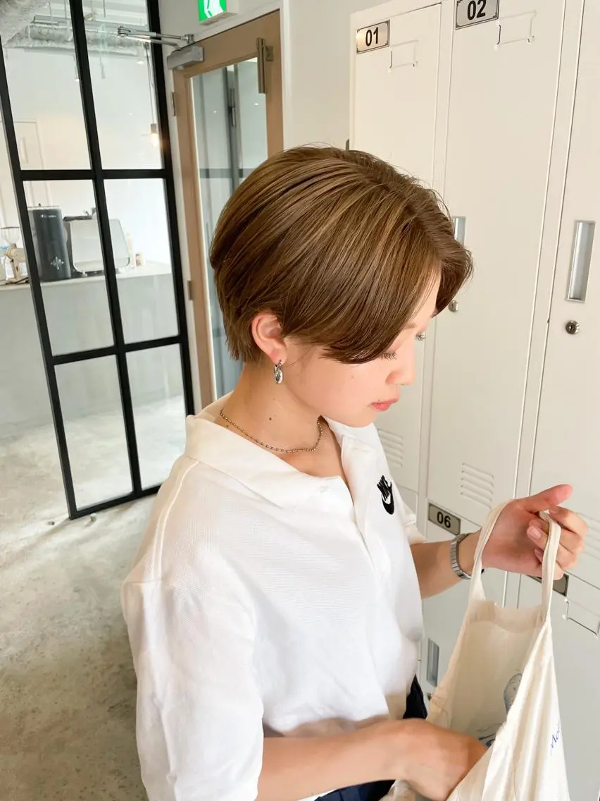ショート カラー ハンサムショート ベージュカラー ショートヘア カット ヘアカラー トリートメント Takuma Suzuki中目黒のヘアスタイル