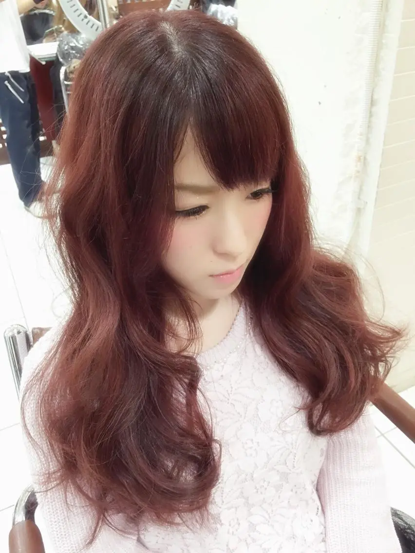 セミロング ロング カラー パーマ 神山 昌子のヘアスタイル