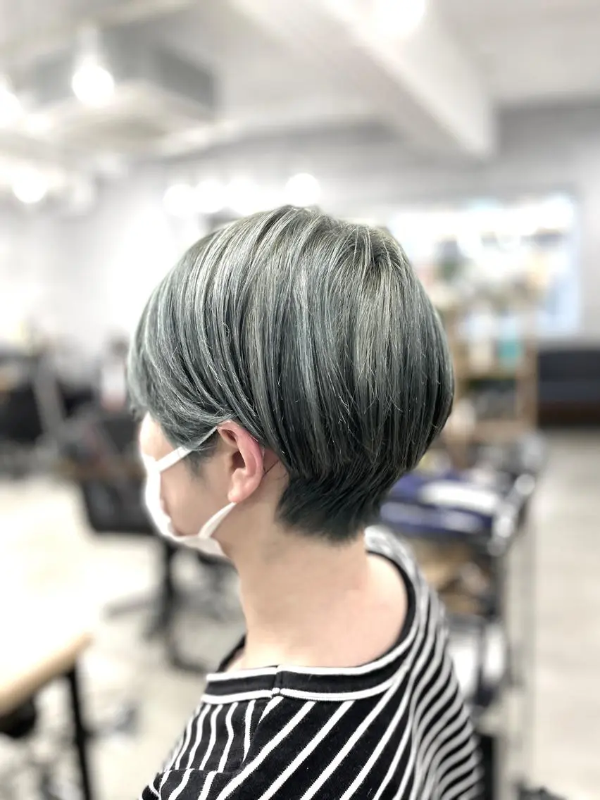 ショート カット ヘアカラー MICO hairのヘアスタイル