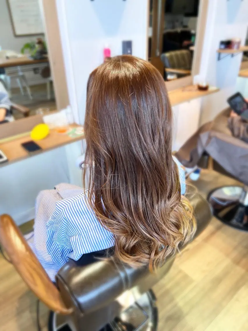 ロング カラー ブラウンカラー ナチュラルブラウン 堀 望美のヘアスタイル