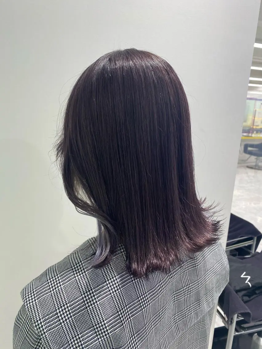 セミロング カラー パーマ ヘアアレンジ ネイル マツエク・マツパ 韓国風ベージュ🤎 赤みなし🌿横浜🤎のヘアスタイル