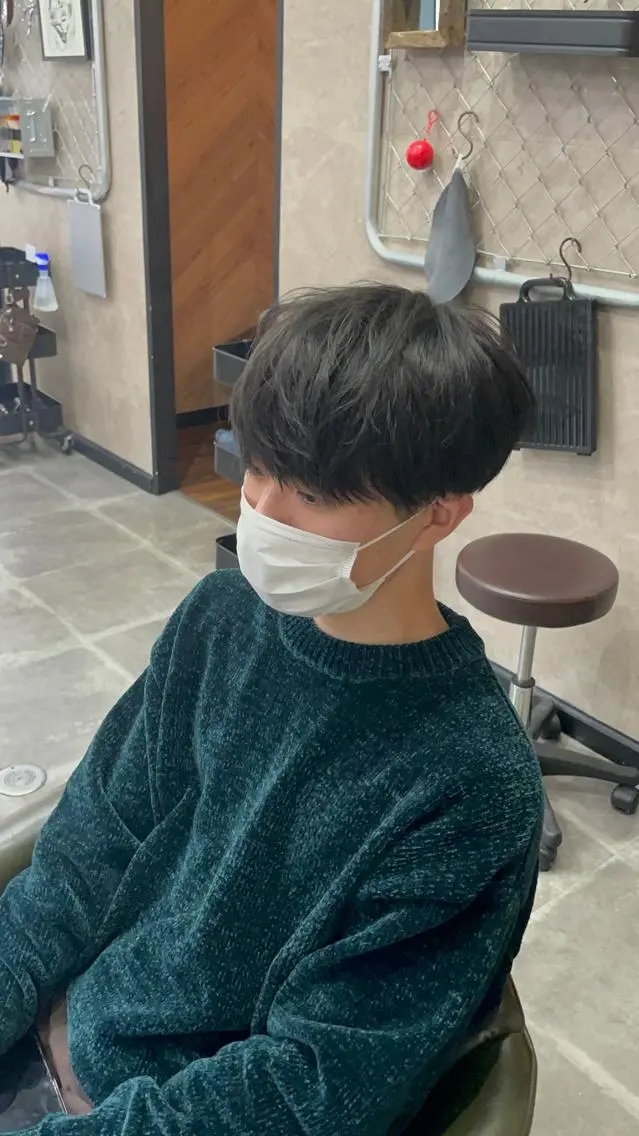 ショート カラー パーマ ヘアアレンジ メンズ キッズ メンズ韓国風 マッシュ 韓国風ヘア カット メンズカット✂️ パーマ寺西優真のヘアスタイル