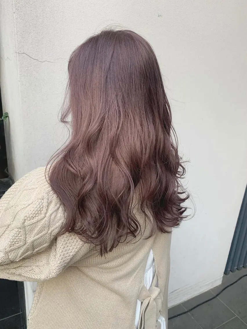 セミロング カラー カット ヘアカラー トリートメント 矢野 晃平のヘアスタイル