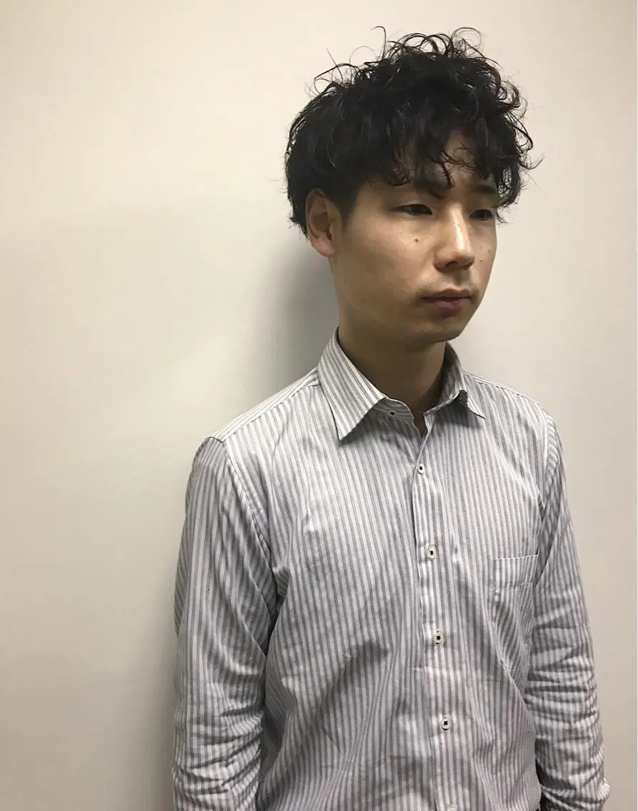 メンズ メンズパーマ 丹羽大喜 縮毛矯正/美髪矯正のヘアスタイル