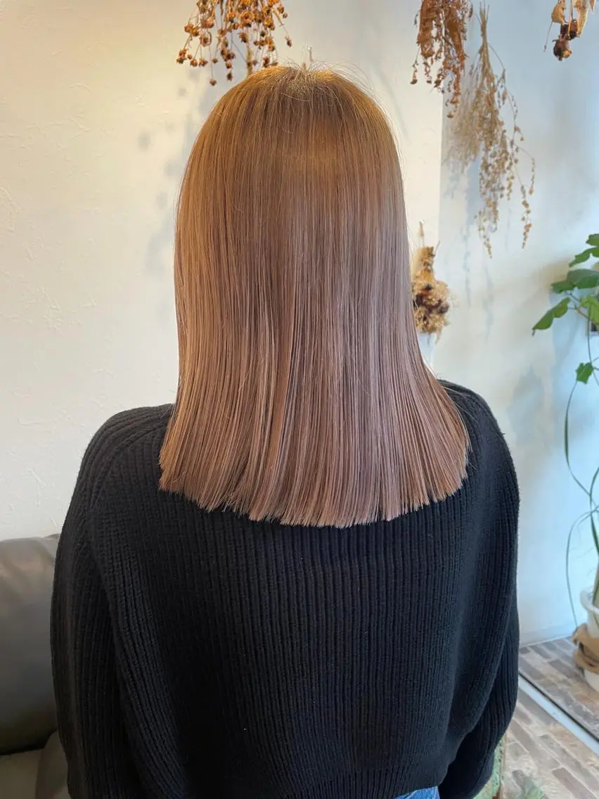 ミディアム カラー ベージュカラー ブリーチ ミルクティーベージュ ヘアカラー m ā l o.🌷 サカモトマイコのヘアスタイル