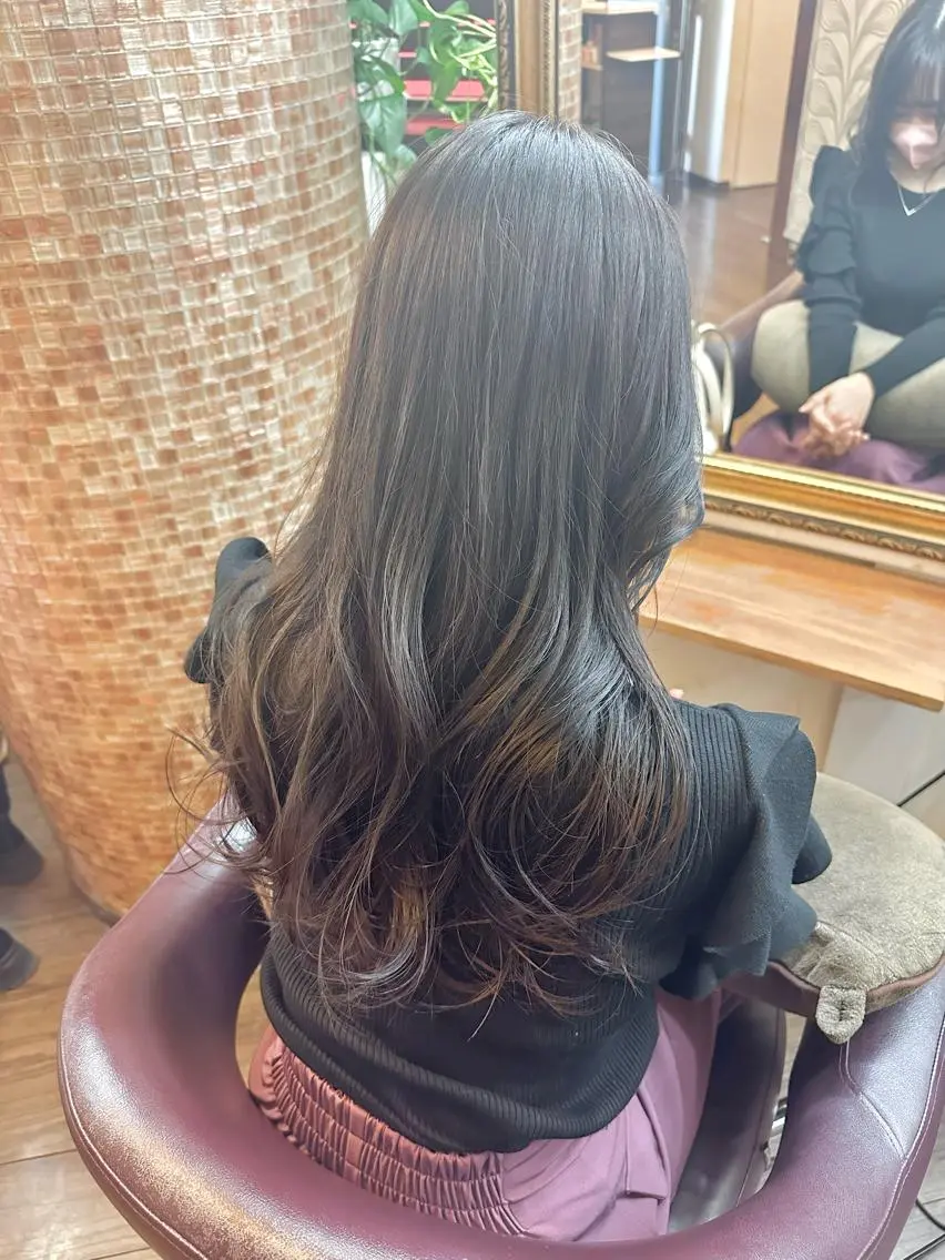 ロング カラー 🌱ケミカル美容師 未来を綺麗に🌱優吾のヘアスタイル