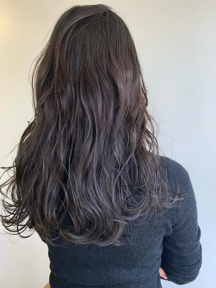 カラー イルミナカラー 💜ショート💜 ウルフ、ボブ二色亜美のヘアスタイル