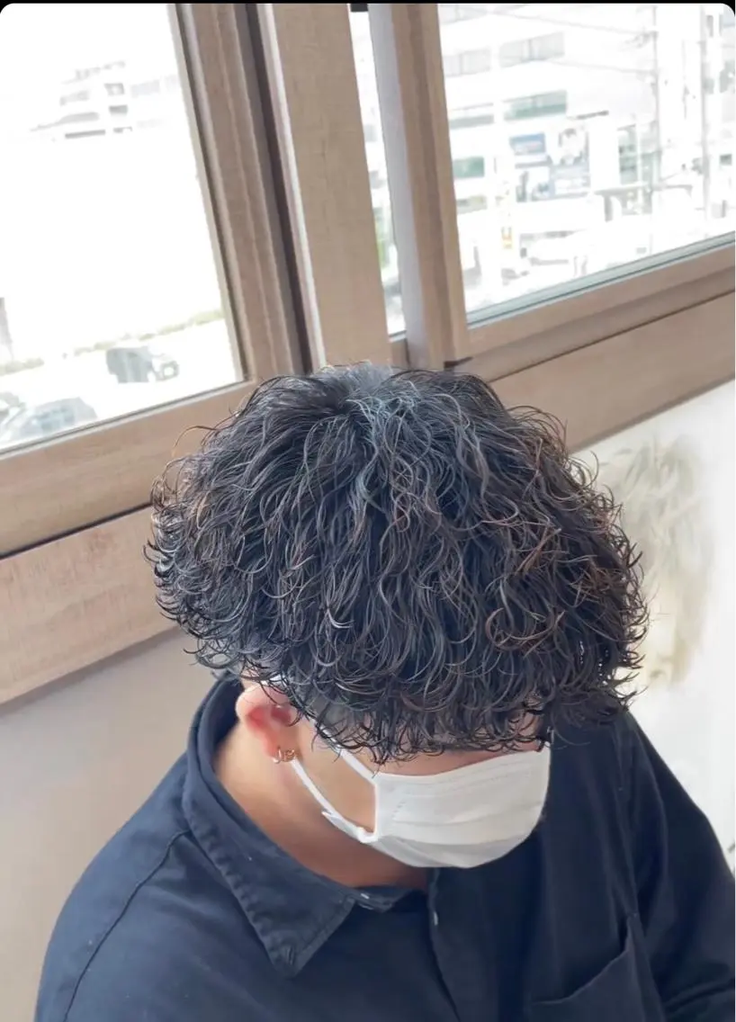 パーマ メンズ メンズパーマ 波巻きパーマ スパイラルパーマ パーマ 田中 大輝のヘアスタイル