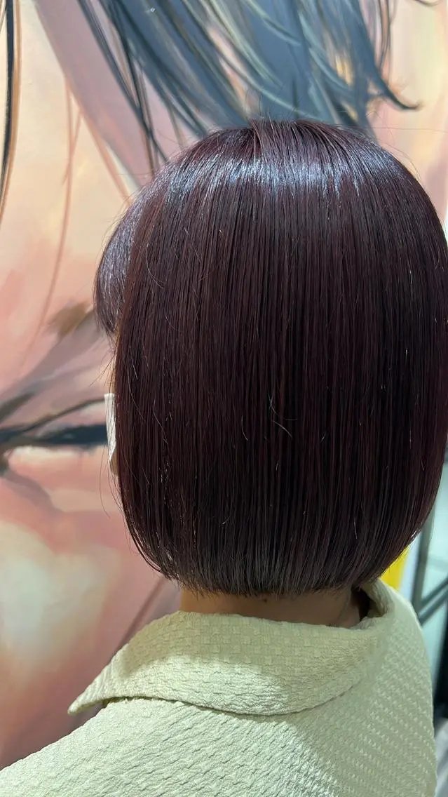 ショート カラー デザインカラー ダブルカラー イヤリングカラー グラデーションカラー ハイライトカラー 🌈安藤愛/透明感 艶カラー🫧ROWのヘアスタイル