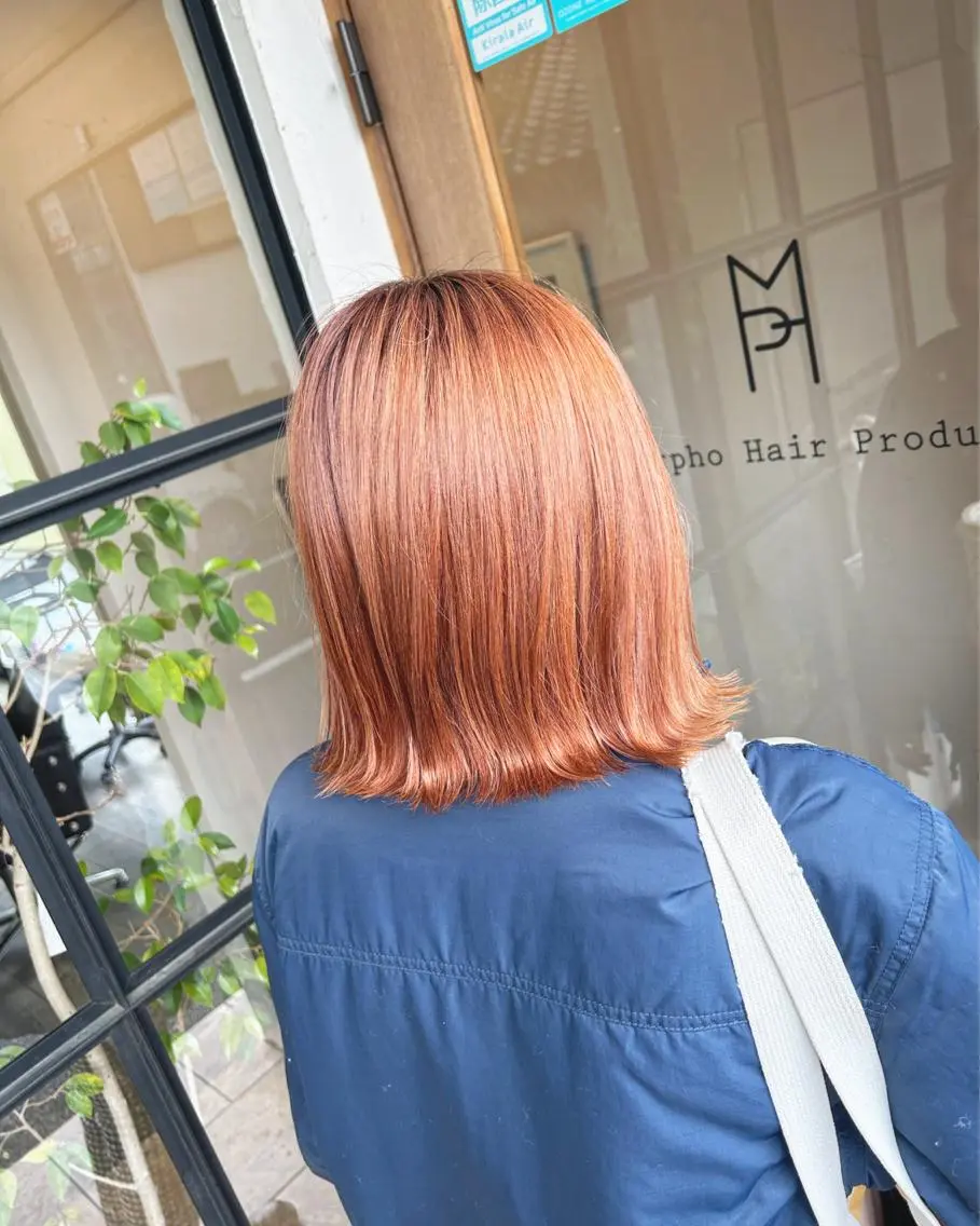 ミディアム カラー ベージュカラー ブリーチ オレンジ オレンジベージュ カット ヘアカラー 井上 花音のヘアスタイル