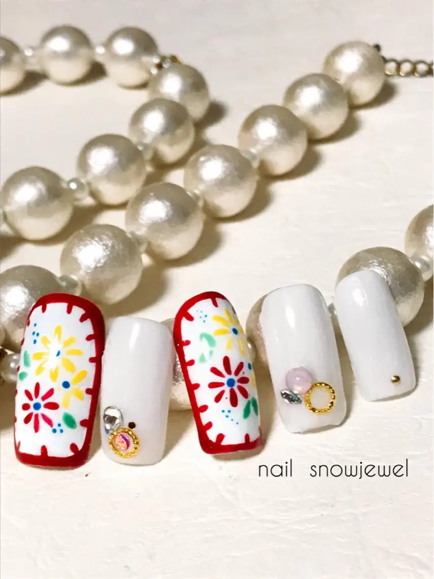 ネイル フラワーネイル nail snowjewelのネイルデザイン