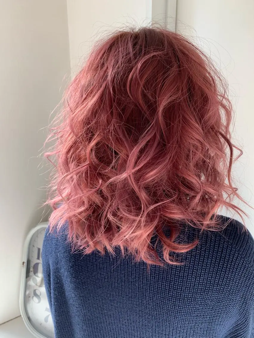 ミディアム カラー WEST OLAND 安藤のヘアスタイル