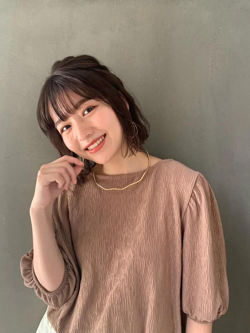 ミディアム カラー 透明感カラー 吉田 夢のヘアスタイル