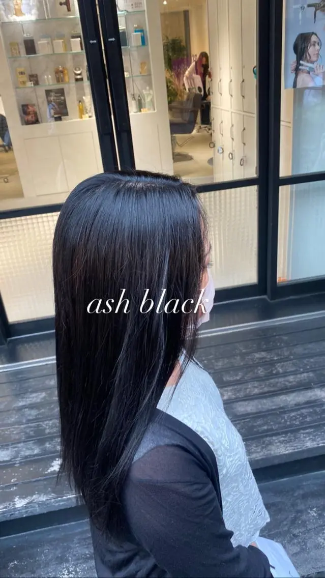 カラー アッシュ アッシュブラック 黒髪 カット パーマ 縮毛矯正とレイヤー カット/杉村凜汰郎のヘアスタイル