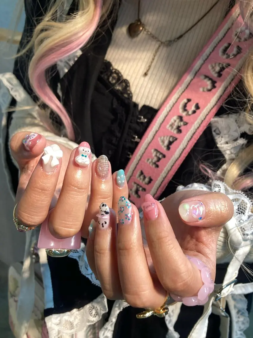 ネイル アートネイル tipsy+ chihiroのネイルデザイン