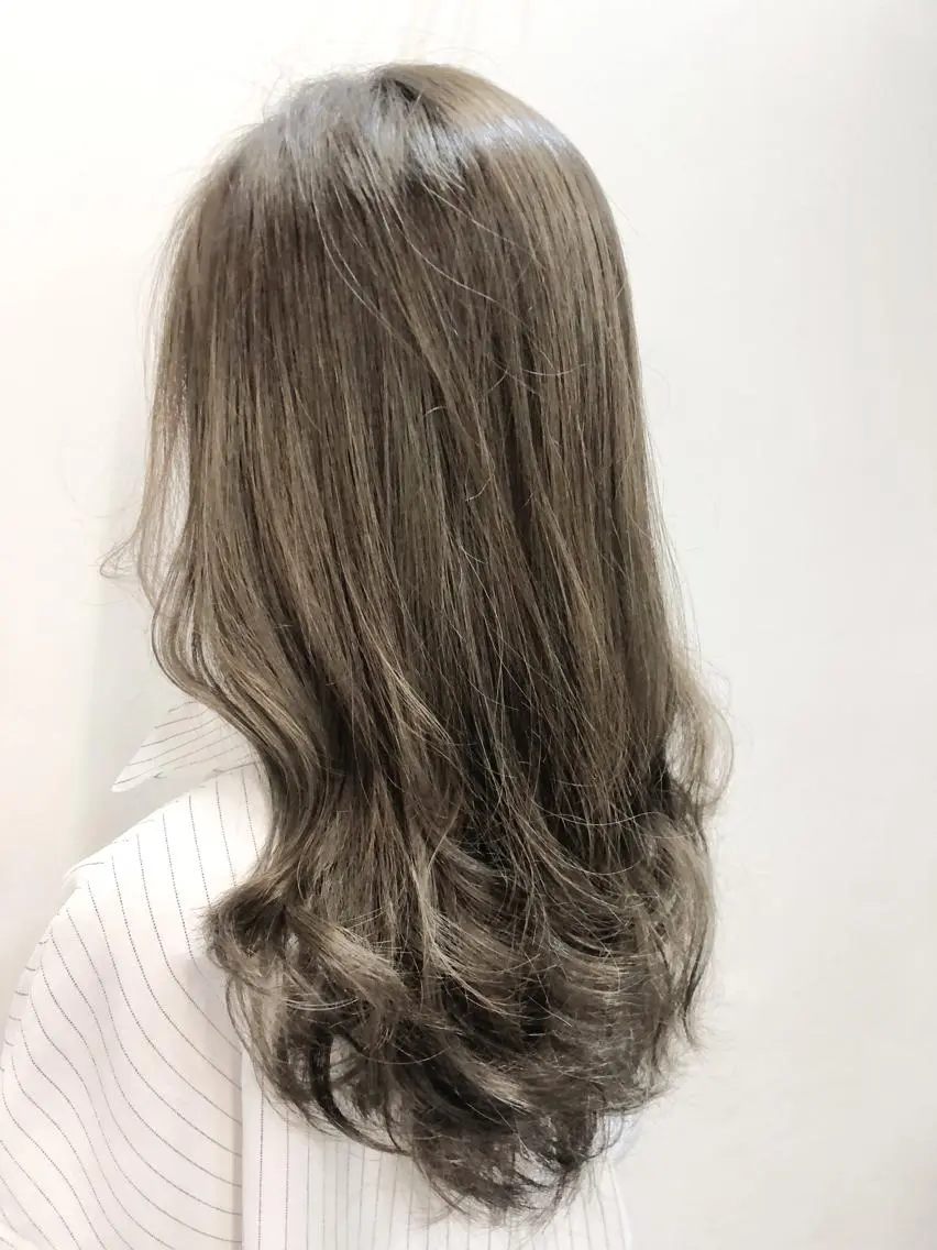 カラー グレージュ カット ヘアカラー トリートメント ヘッドスパ グレージュ/髪質改善 Yamato.hのヘアスタイル