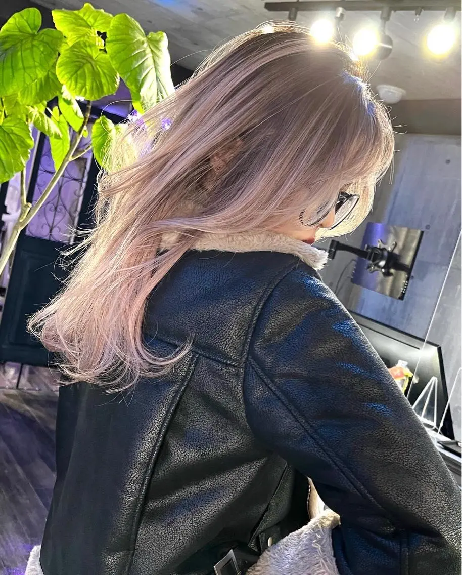 ロング メンズ縮毛矯正 🎖アジマ リョオのヘアスタイル