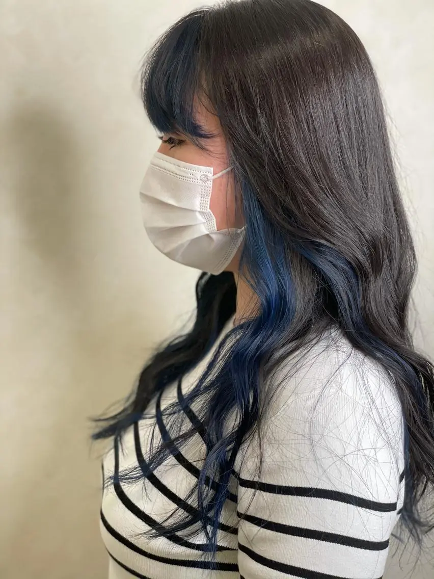 セミロング カラー 平田 怜のヘアスタイル