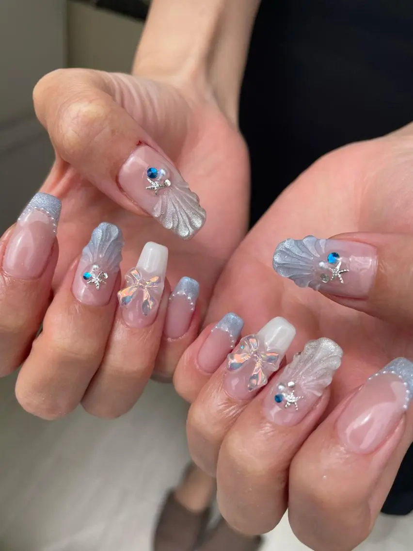 ネイル 持ち込み リボン ハンドネイル Hisaka Mikiのネイルデザイン