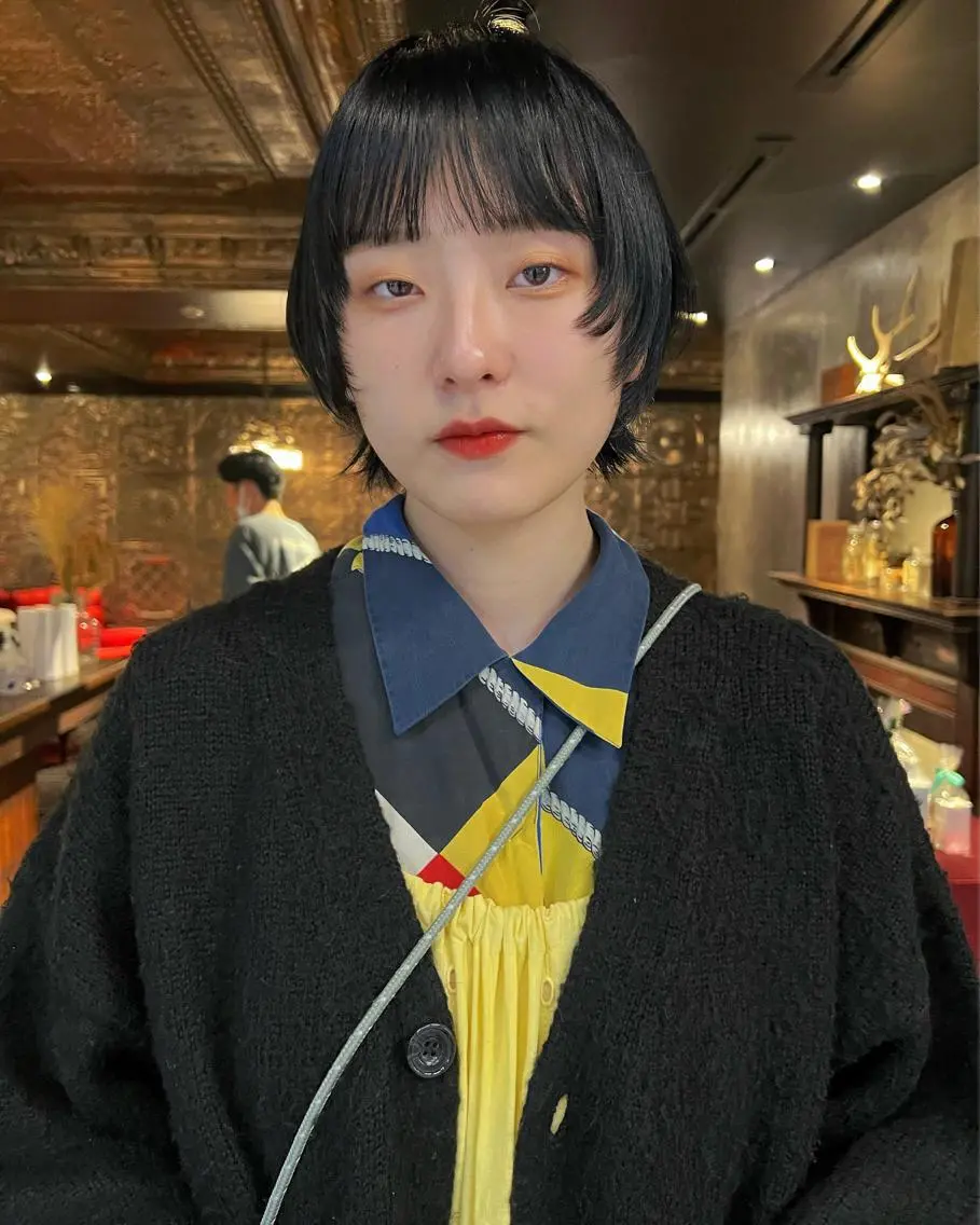 ショート カラー 顔まわりレイヤー 顔周りカット レイヤーカット カット ヘアカラー トリートメント 圧倒的デザイン力 店長🎨RENAのヘアスタイル