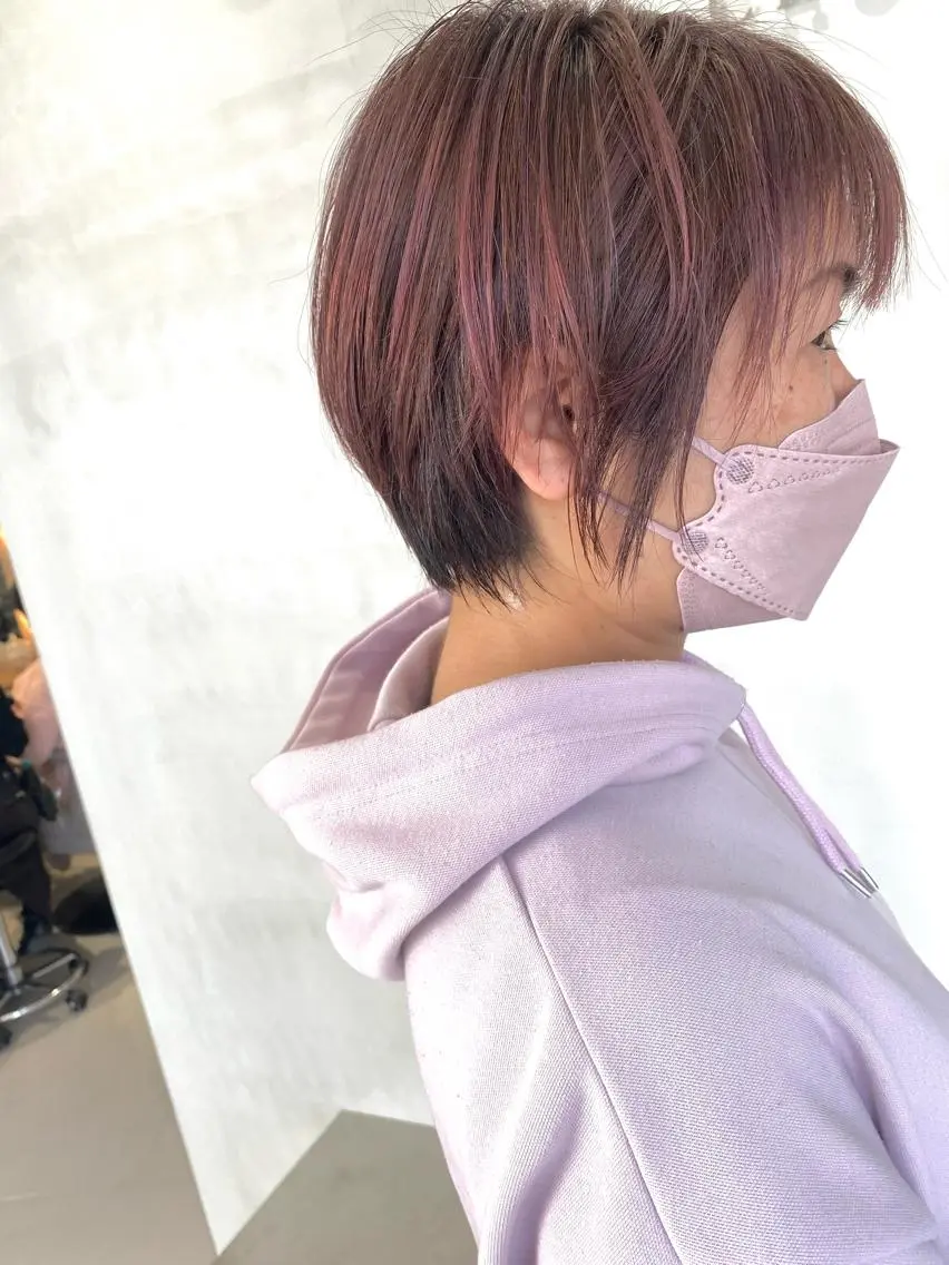 ショート カラー ブリーチ グラデーションカラー ハイライトカラー ピンクカラー ハイライト カット ヘアカラー トリートメント 谷合 貴志のヘアスタイル
