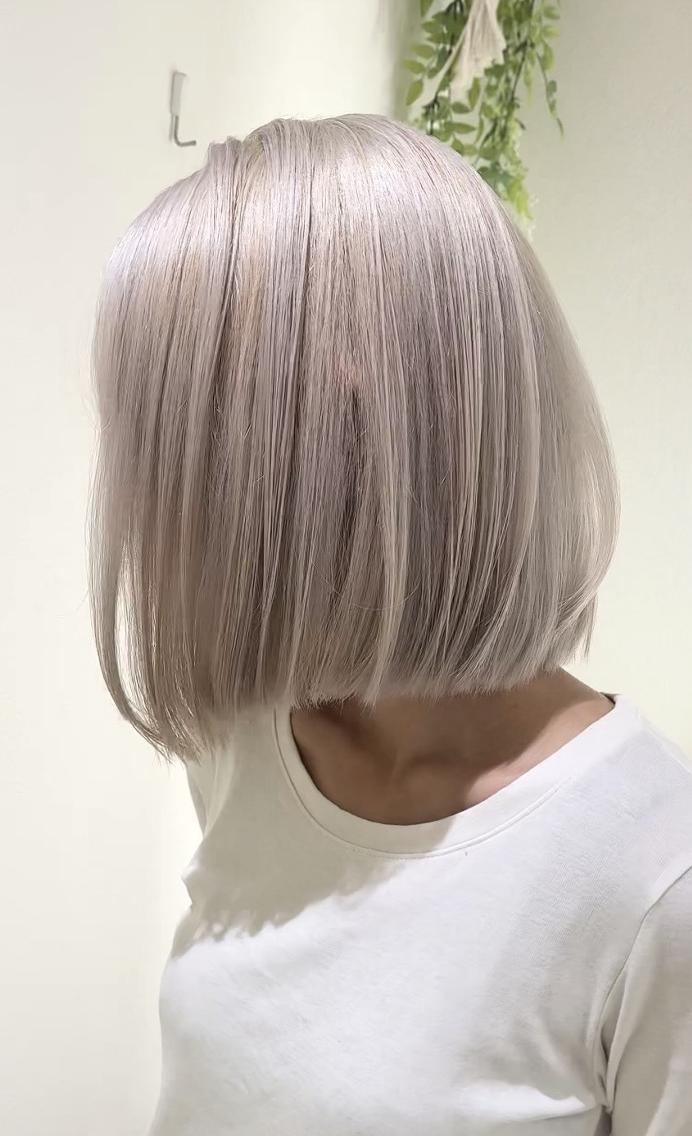 ミディアム カラー ブリーチ ヘアカラー 渡邊楓果／髪質改善 ブリーチ/カラーのヘアスタイル