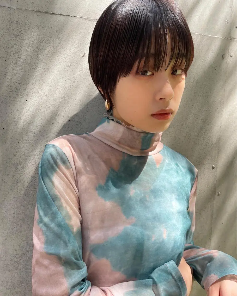 ショート カラー グレージュ ショートヘア パーマウルフショート 濱田匠のヘアスタイル