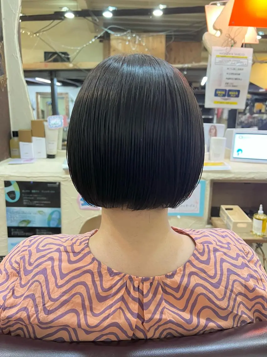 ショート カラー ボブ トリートメント 「sumi」 AMIのヘアスタイル