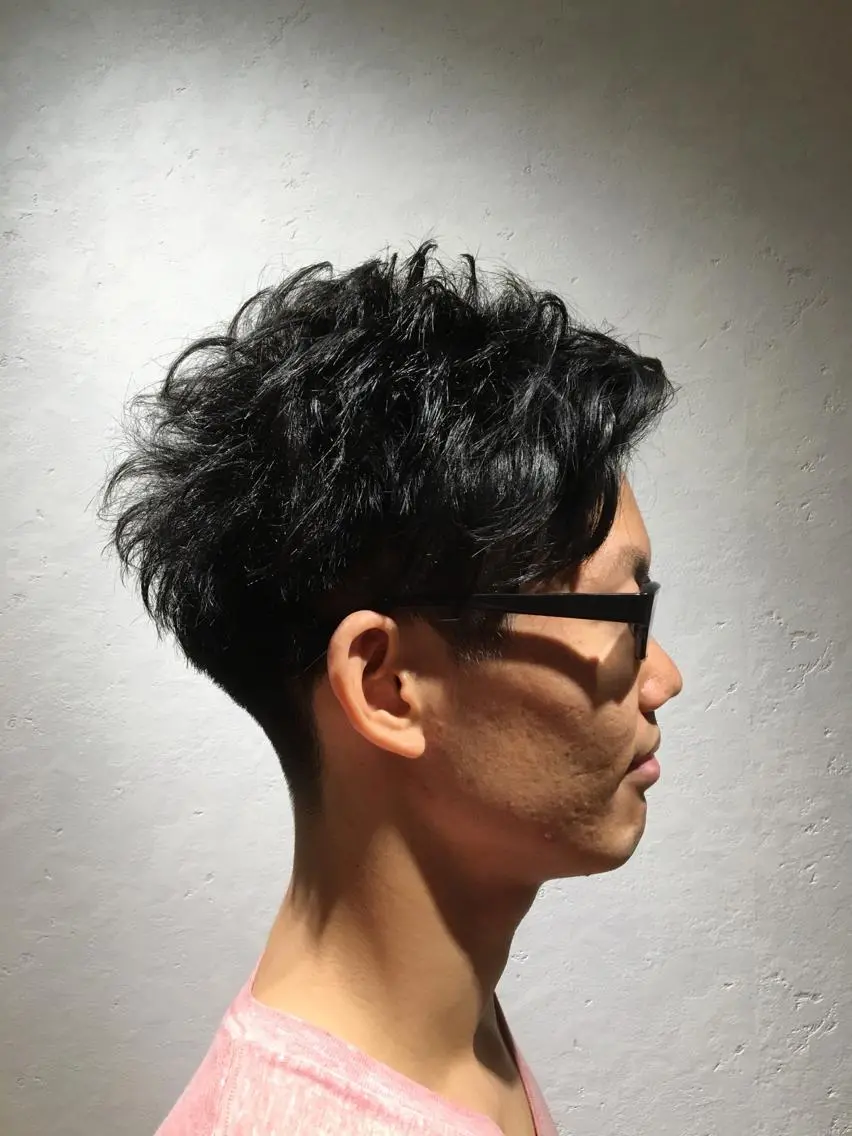 メンズ ツーブロック 刈り上げ 吉岡 昌吾のヘアスタイル