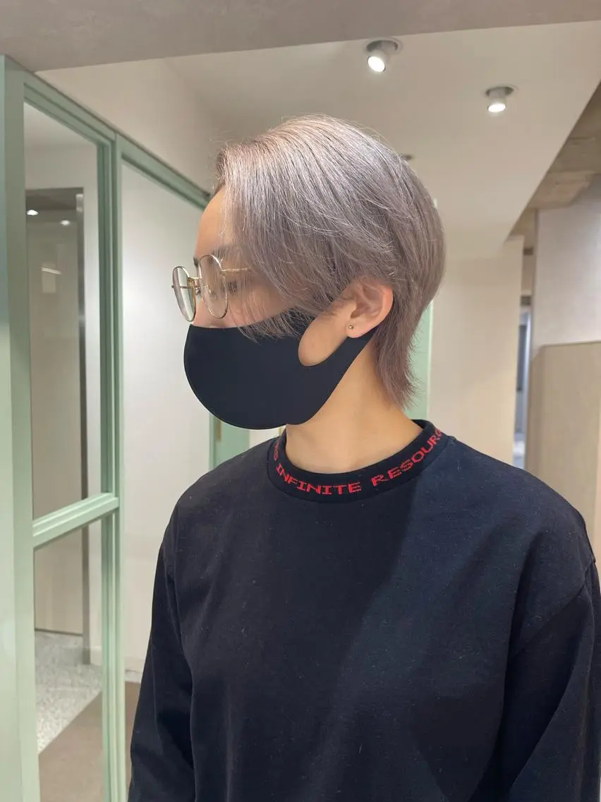 ショート ヘアカラー 早瀬裕之 パーマのヘアスタイル
