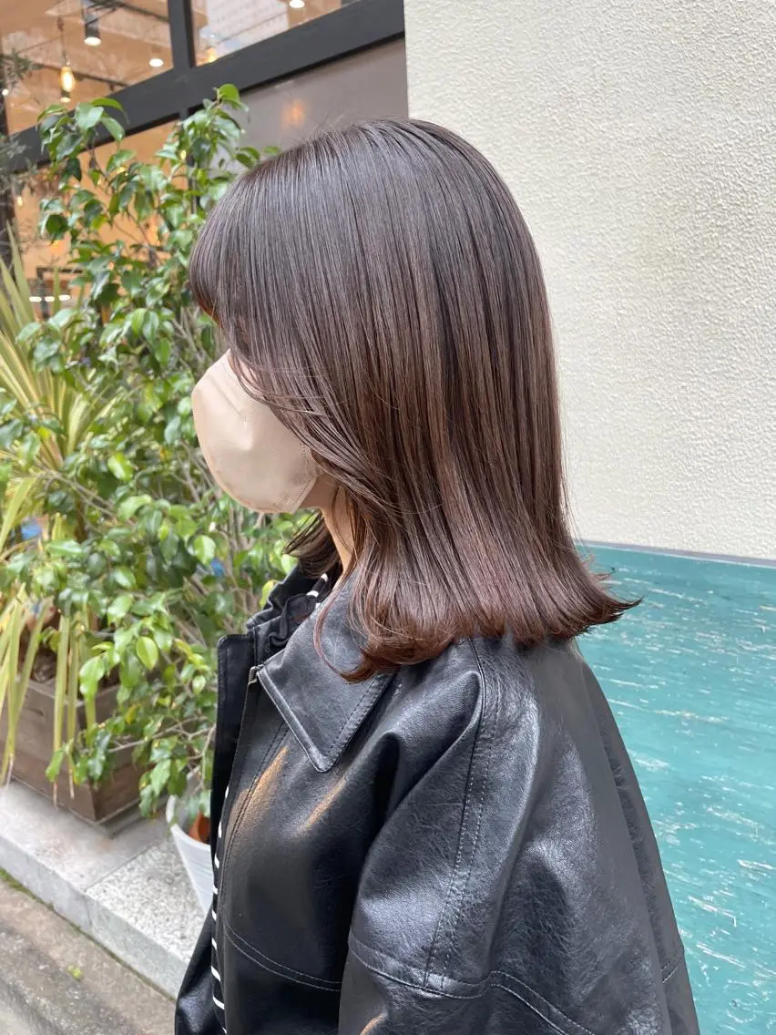 ミディアム カラー ベージュカラー オリーブベージュ カット ヘアカラー 狩野 羅夢のヘアスタイル