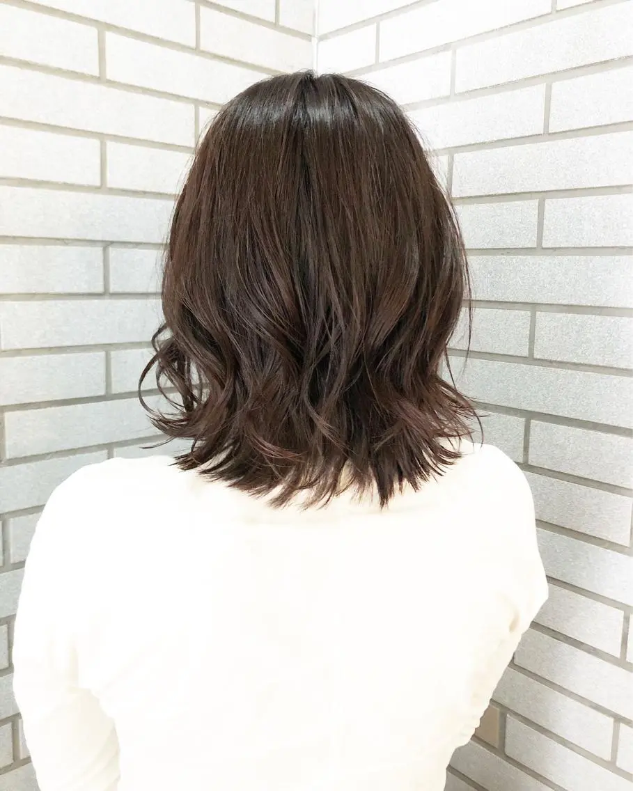 ショート カラー アディクシーカラー ブラウンカラー ピンクカラー ピンクブラウン ボブ 中村 よしひでのヘアスタイル