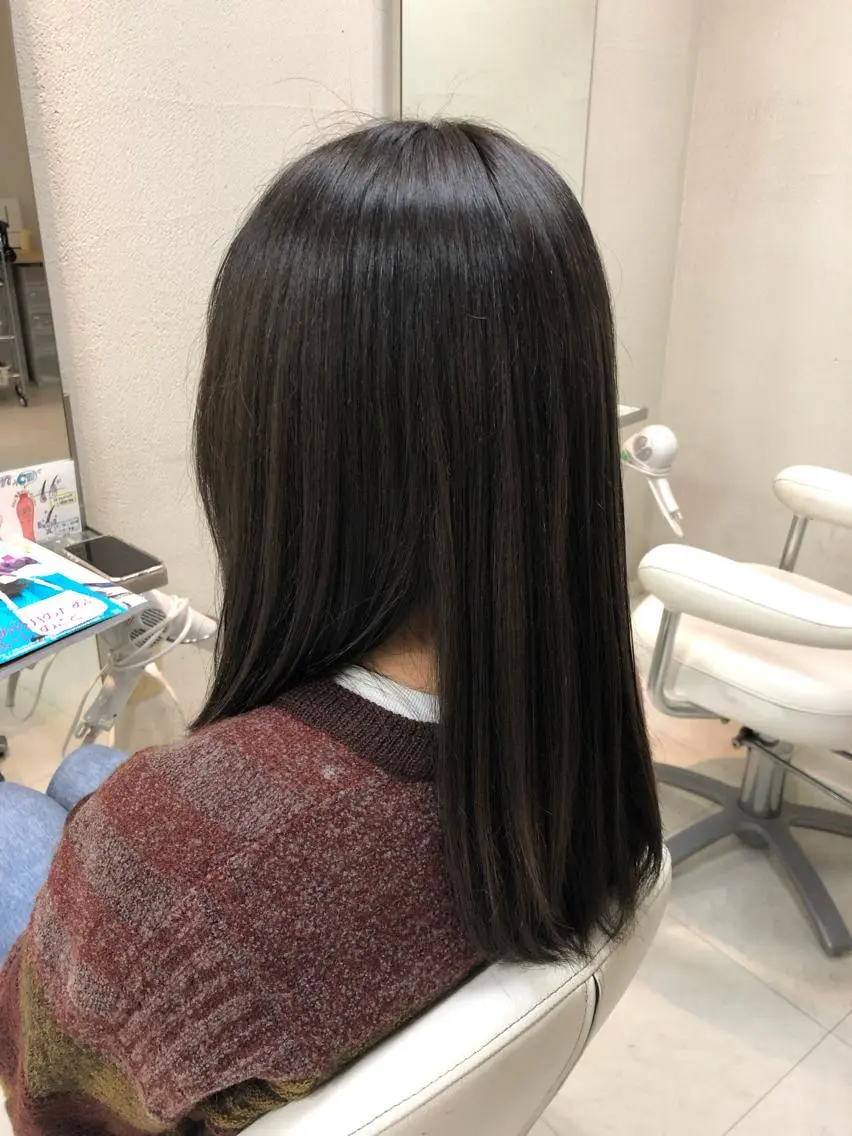 ミディアム ヘアカラー トリートメント 阿部 美咲のヘアスタイル
