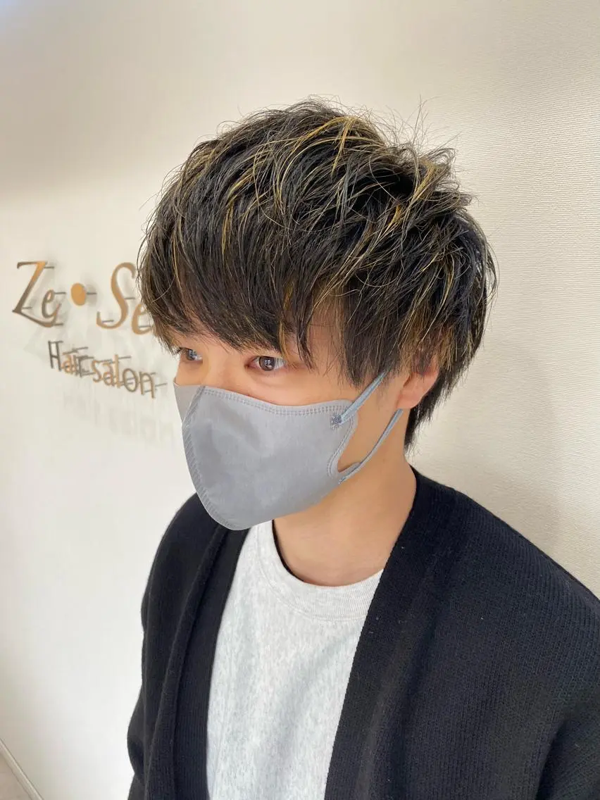 ショート メンズ メンズハイライト ハイライト Ze sealのヘアスタイル