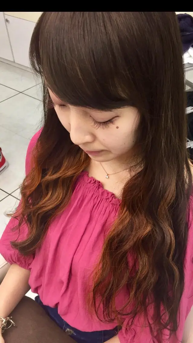 ロング カラー ハイライトカラー オレンジ ハロウィン ハイライト 岩崎 裕司のヘアスタイル