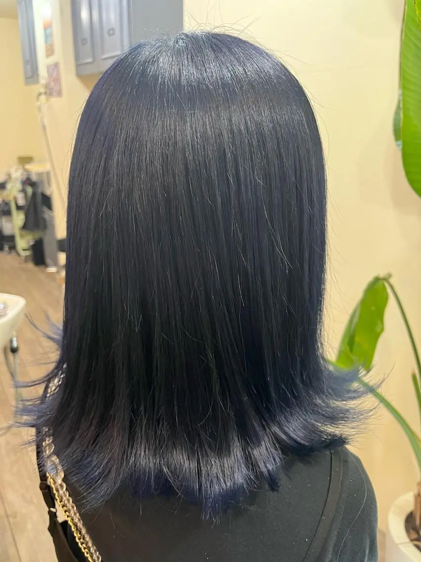 カラー バレイヤージュ ブリーチ ケアブリーチ ダブルカラー イヤリングカラー 戸川 紗良のヘアスタイル